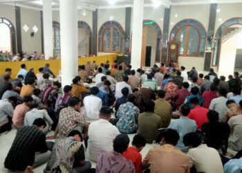 PC LDII Karanggeneng mengajak seluruh warga LDII untuk bersikap bijak dan bertanggung jawab dalam bermedia sosial. Dok: LINES.