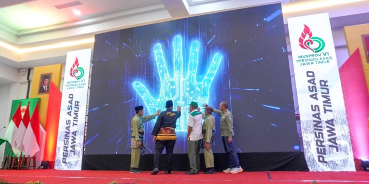 musprovpersinasasadjawatimur | LDII JAWA TIMUR Ketua Umum Ikatan Pencak Silat Indonesia IPSI Jawa Timur Bambang Haryo Soekartono didampingi KONI Jatim membuka Musyawarah Provinsi Musprov VI PERSINAS ASAD Jatim Sabtu pagi 311 Dok LINES