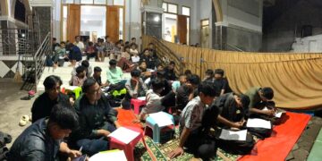 PC LDII Kandat menggelar Pengajian Akhir Tahun yang diselenggarakan di Masjid Nurul Hidayah Desa Ngletih Kecamatan Kandat Kabupaten Kediri mengusung tema Mewujudkan Generasi Milenial yang Berakhlakul Karimah Alim Fakih dan Mandiri Rabu 3112 Foto Dok LINES Kediri