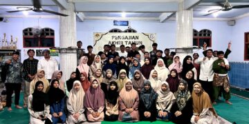 Generus LDII Pagu dan Kambingan mengikuti Pengajian Akhir Tahun 2025 di Masjid Baitil Ala Desa Kambingan mulai Rabu 31122025 sore hingga Kamis 112026 pagi Foto Dok LINES Kediri