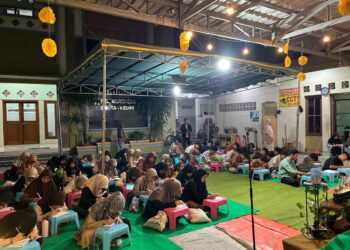 Generus LDII mengikuti Pengajian Akhir Tahun di Masjid Fathul Huda, Kelurahan Ngronggo, Rabu (31/12). Foto: Dok. LINES Kediri