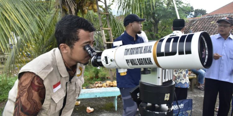 LDII Kota Kediri melakukan Rukyatul hilal di kawasan Wonosalan Jombang Senin 191 Foto Dok LINES Kediri