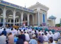Ribuan jamaah mengikuti buka puasa bersama di Masjid Al Akbar Surabaya, Sabtu (21/2/2026). Foto : Ghufron - JNR