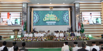 Sejumlah ulama dan tokoh lintas ormas Islam termasuk perwakilan LDII Jawa Timur menghadiri buka puasa bersama PWNU Jatim di Surabaya Foto LINES Jatim
