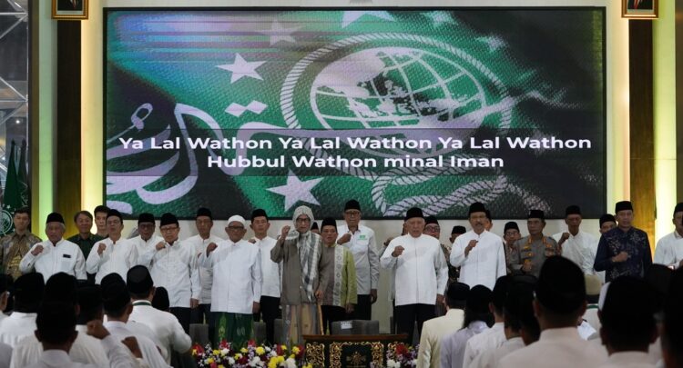 Sejumlah ulama dan tokoh lintas ormas Islam termasuk perwakilan LDII Jawa Timur menghadiri buka puasa bersama PWNU Jatim di Surabaya Foto LINES Jatim