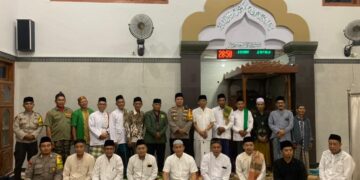 PC LDII Kesamben bersama NU dan Muhammadiyah saat mengikuti Safari Ramadan 1447 H Forkopimcam Kesamben di Masjid Darussalam Desa Jombatan Jombang Jumat 272 Dok LINES Jombang
