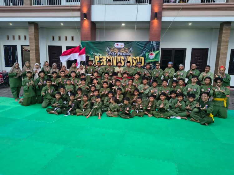 Warga PERSINAS ASAD Kecamatan Wonocolo