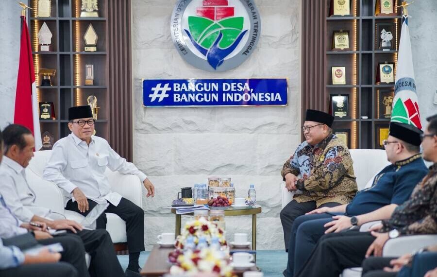 Jajaran DPP LDII bertemu Mendes PDT Yandri Susanto Foto LINES