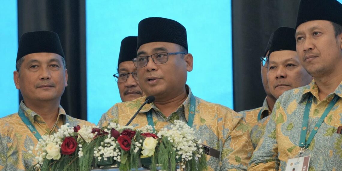 Ketua DPW LDII Jawa Timur H Moch Amrodji Konawi menyampaikan pemandangan umum pada Munas X LDII di Jakarta Foto LINES