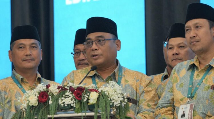 Ketua DPW LDII Jawa Timur H Moch Amrodji Konawi menyampaikan pemandangan umum pada Munas X LDII di Jakarta Foto LINES