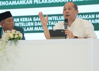 Direktorat II Jaksa Agung Muda Bidang Intelijen Kejaksaan Agung RI Yulius Sigit Kristanto kanan Foto LINES