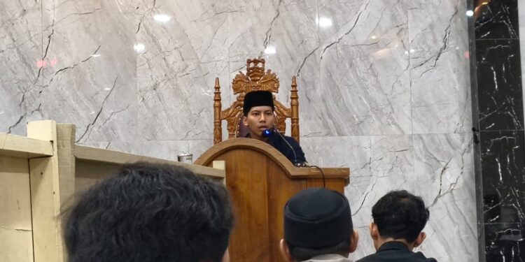 Ustaz Faisal Ramadhani Foto LINES Surabaya