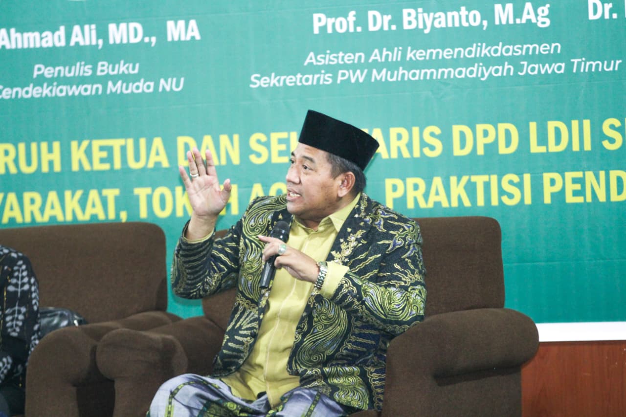 Gus Aab 2 | LDII JAWA TIMUR Gus Aab menilai setiap organisasi memiliki peran kemampuan dan kekuatan masing masing yang saling melengkapi Dok LINES Jatim