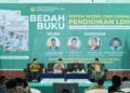bedah buku ldii | LDII JAWA TIMUR DPW LDII Jawa Timur menggelar kegiatan Bedah dan Diskusi Buku berjudul Sistem Model dan Corak Pendidikan LDII Dalam Platform Profesional Religius Dari Sabang Sampai Merauke Acara berlangsung pada Minggu 105 pagi di Gedung Auditorium UIN Sunan Ampel Surabaya Dok LINES Jatim