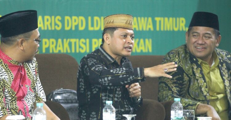 Bedah Buku LDII di UINSA Dorong Keterbukaan dan Dialog Antarormas