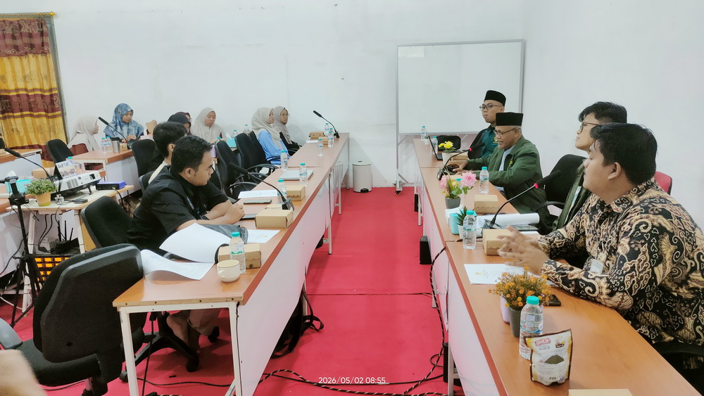 Ketua DPD LDII Jombang H Widodo saat membuka pelatihan jurnalistik