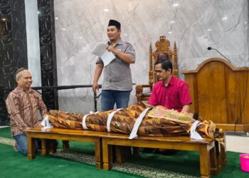 Pelatihan pemulasaran jenazah Foto LINES Surabaya