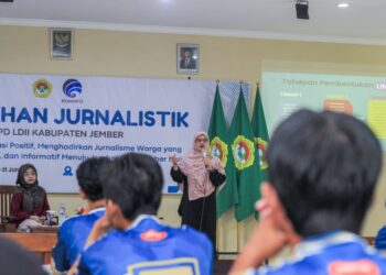 Pengurus KIM DPP LDII Widi Yunani memaparkan berdirinya LINES dilatarbelakangi oleh kebutuhan strategis organisasi dalam merespon derasnya arus transformasi digital dan keterbukaan informasi Dok LINES Jember