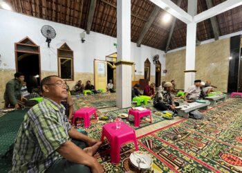 PC LDII Mojoagung memberikan pembekalan kepada puluhan pengurus Pimpinan Anak Cabang PAC se Kecamatan Mojoagung untuk penguatan kapasitas organisasi Dok LINES Jombang