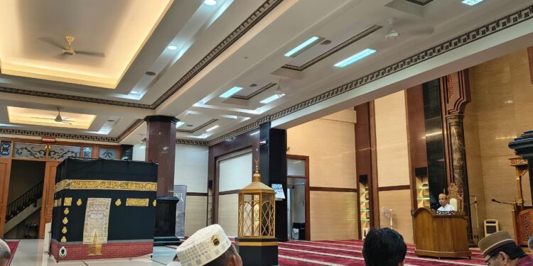 pengajianmanasikhajildiigununganyar | LDII JAWA TIMUR Pengajian manasik haji yang diselenggarakan PC LDII Gunung Anyar Foto LINES Surabaya
