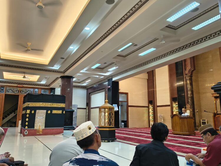 Pengajian manasik haji yang diselenggarakan PC LDII Gunung Anyar Foto LINES Surabaya