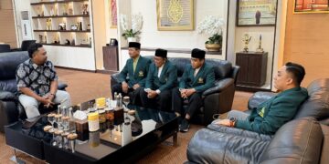Bupati Gresik Fandi Akhmad Yani menerima silaturahmi pengurus DPD LDII Kabupaten Gresik di Kantor Bupati Kamis 167 Foto LINES Gresik