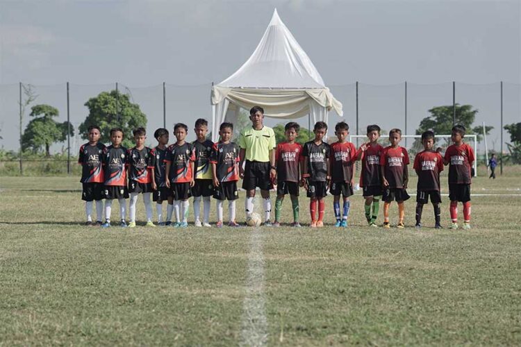 Festival Sepak Bola FORSGI Lamongan 2026 menjadi ajang pembinaan karakter dan prestasi sepak bola usia dini Foto LINES Lamongan