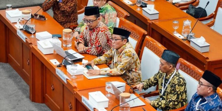 ldii hadiri rdpu 1 | LDII JAWA TIMUR Sekretaris Umum DPP LDII Tri Gunawan Hadi mengajukan tiga usulan untuk membenahi tata kelola penyelenggaraan ibadah haji Dok LINES