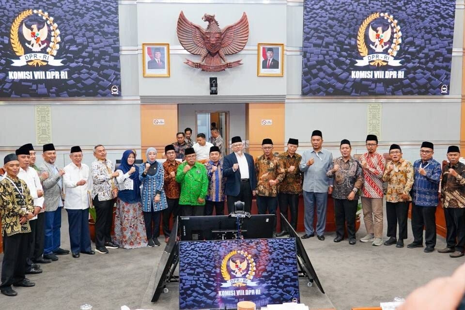 ldii hadiri rdpu 2 | LDII JAWA TIMUR Foto bersama Komisi VIII DPR RI dengan ormas saat momen RDPU Foto LINES
