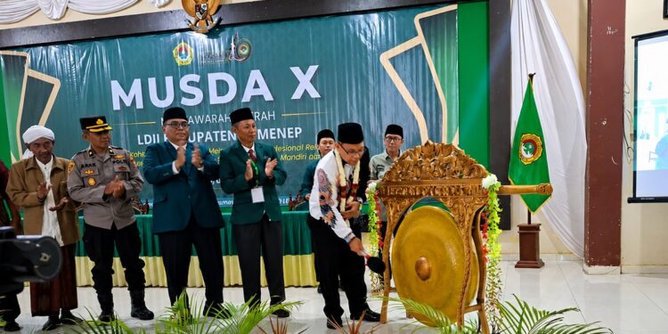 Asisten Administrasi Umum Sekretariat Daerah Kabupaten Sumenep Wahyu Kurniawan Pribadi saat membuka Musda X LDII Sumenep Sabtu 47 Foto RRI