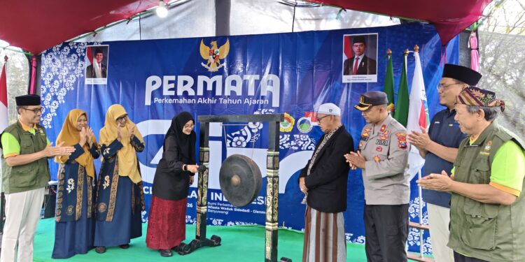 permatacai472026ldiibanyuwangi | LDII JAWA TIMUR Bupati Banyuwangi Ipuk Fiestiandani membuka PERMATA CAI ke 47 yang diselenggarakan DPD LDII Kabupaten Banyuwangi Selasa 772026 Foto LINES Banyuwangi