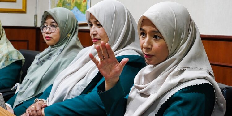 sofiasahidldiijatimbicarasoalperundungananak | LDII JAWA TIMUR Sofia Sahid psikolog sekaligus Ketua Biro PPKK DPW LDII Jawa Timur memaparkan pentingnya pencegahan perundungan melalui pendampingan psikologis Minggu 1272026 Foto LINES Jatim