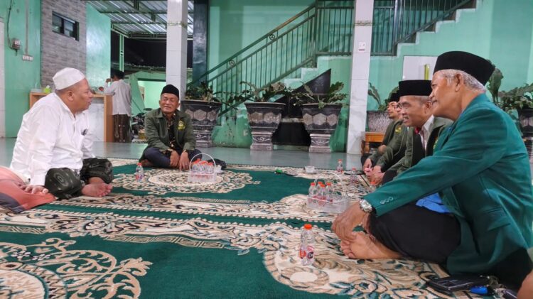 DPD LDII Jombang menyampaikan kesiapan menyiapkan tenaga kesehatan untuk mendukung Muktamar NU 2026 saat bertemu Wakil Bupati Gus Salman Kamis 307 Foto LINES Jombang