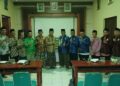 LDIILamonganSilaturahimkePCNULamongan | LDII JAWA TIMUR Pengurus DPD LDII Lamongan mengabadikan momen bersama jajaran PCNU Lamongan dalam silaturahim menjelang Muktamar ke 35 NU Minggu 2382026 Foto LINES Lamongan