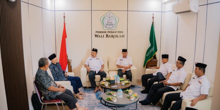Pepabrikedirikunjungiponpeswalibarokah | LDII JAWA TIMUR Ponpes Wali Barokah menerima kunjungan Persatuan Purnawirawan dan Warakawuri TNI dan Polri Pepabri Rabu 1282026 Foto KIM PPWB
