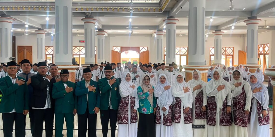 Bupati Magetan Nanik Endang Rusminiarti saat menghadiri konsolidasi dan pengukuhan pengurus LDII se Kabupaten Magetan Sabtu 882026 Foto LINES Magetan