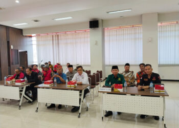 Ketua LDII Kabupaten Gresik Khusnul Hamidi saat mengikuti dialog kebangsaan di Polres Gresik, Jumat (14/8/2026). Foto: LINES Gresik