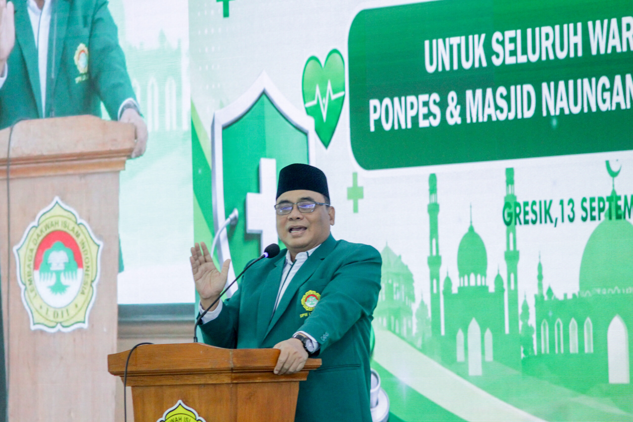 Ketua DPW LDII Jawa Timur KH Amrodji Konawi Dok LINES Jatim