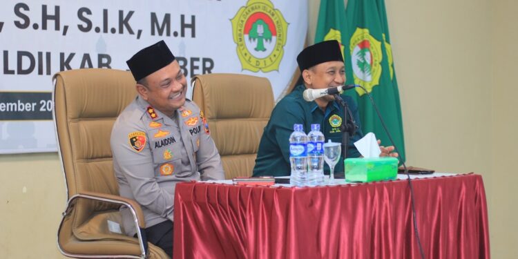 KapolresJemberAlaiddinLDIIJawaTimur | LDII JAWA TIMUR Kapolres Jember AKBP Alaiddin bersilaturahim dengan pengurus LDII Jember di Aula DPD LDII Selasa 892026 Foto LINES Jember