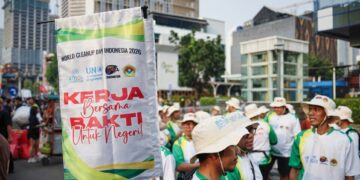Sebanyak 60 generasi muda LDII ikut serta dalam aksi World Cleanup Day Indonesia WCDI 2026 di kawasan Car Free Day CFD Jakarta Minggu 2092026 Foto LINES