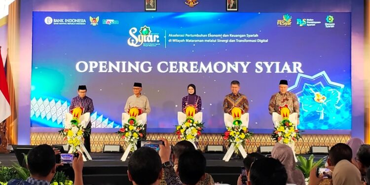 pembukaansyiar2026dikediri | LDII JAWA TIMUR Pembukaan SYIAR 2026 di Balai Kota Kediri Jumat 492026 sebagai ajang penguatan ekonomi dan keuangan syariah wilayah Mataraman
