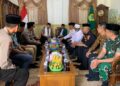 silaturahimkapolresmagetankeldii | LDII JAWA TIMUR Kapolres Magetan AKBP Raden Erik Bangun Prakasa bersilaturahim dengan pengurus Ponpes Baitul Ulum Al Islami dan DPD LDII Kabupaten Magetan Kamis 392026 Foto LINES Magetan
