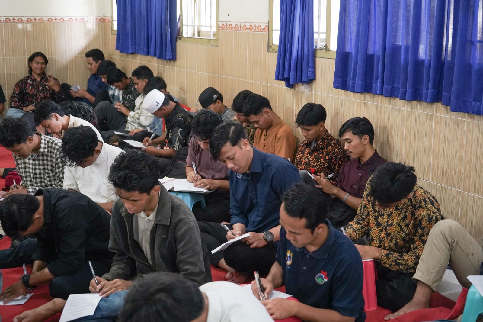 PengajianremajaLDIIKotaKediri | LDII JAWA TIMUR Remaja LDII Kota Kediri mengikuti pengajian tentang bahaya LGBT