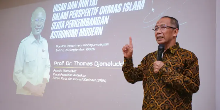 Pakar astronomi dan astrofisika Thomas Djamaluddin Foto LINES